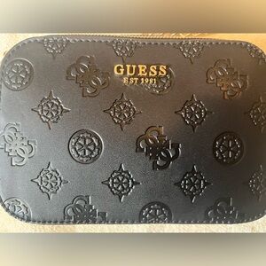 NWT Guess crossbody bag